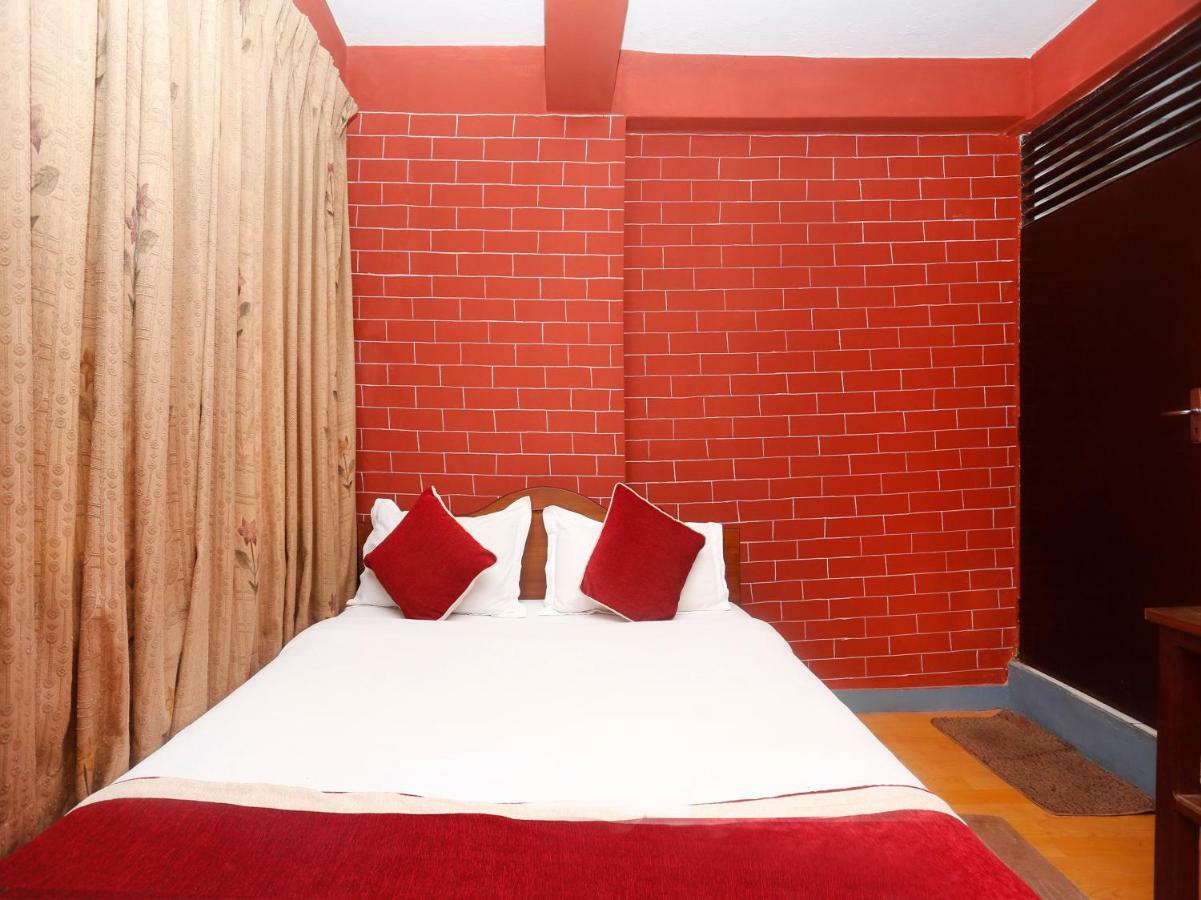 Thapathali Spot On 497 Hotel Potala מראה חיצוני תמונה