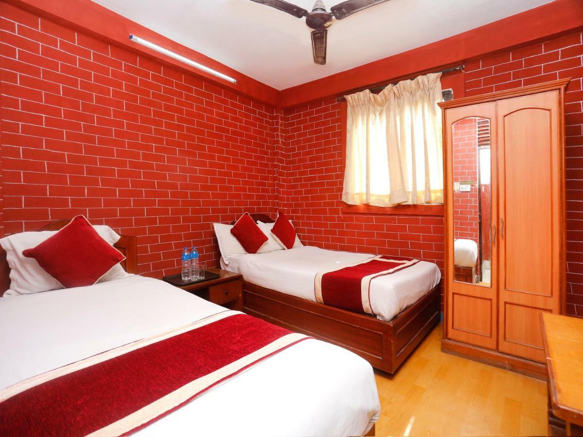 Thapathali Spot On 497 Hotel Potala מראה חיצוני תמונה